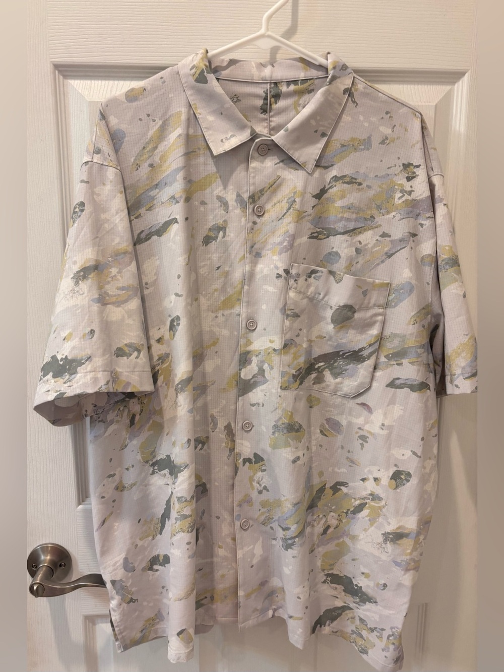Lululemon Airing Easy Camp- Collar Button Down